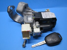 2012-2014 Toyota Prius C 1 2 Ignition switch Lock CYLINDER 1 Key 69057-5... - $123.49