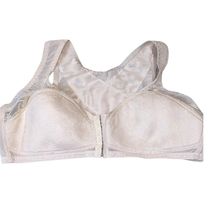 Carnival 42D Front Closure Posture Support Wireless Bra - $17.28