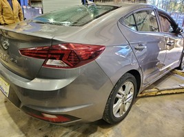 2017 2018 2019 2020 Hyundai Elantra Sedan OEM Right Rear Door Glass - $92.81