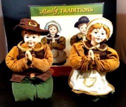 Cracker Barrel Family Traditions Thanksgiving Fabric Pilgrims Very Nice - £33.29 GBP