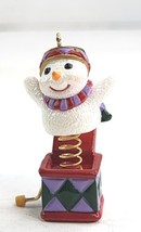 Hallmark Keepsake Snowy Surprise 1999 Miniature Membership Ornament VINTAGE - £9.00 GBP
