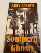 Southern Ghost Book - $110.22 MXN