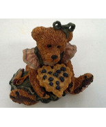 Boyds bearstone collections figurine Bailey the baker with sweetie pie - $19.75