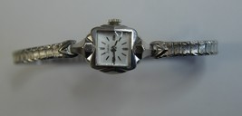Vintage ZODIAC 10K RGP 17j Square Manual Women&#39;s Wristwatch - £78.72 GBP