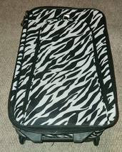 PROTEGE ROLLING LUGGAGE Suitcase Pull Behind Travel  ZEBRA PRINT Animal - $475.72 MXN