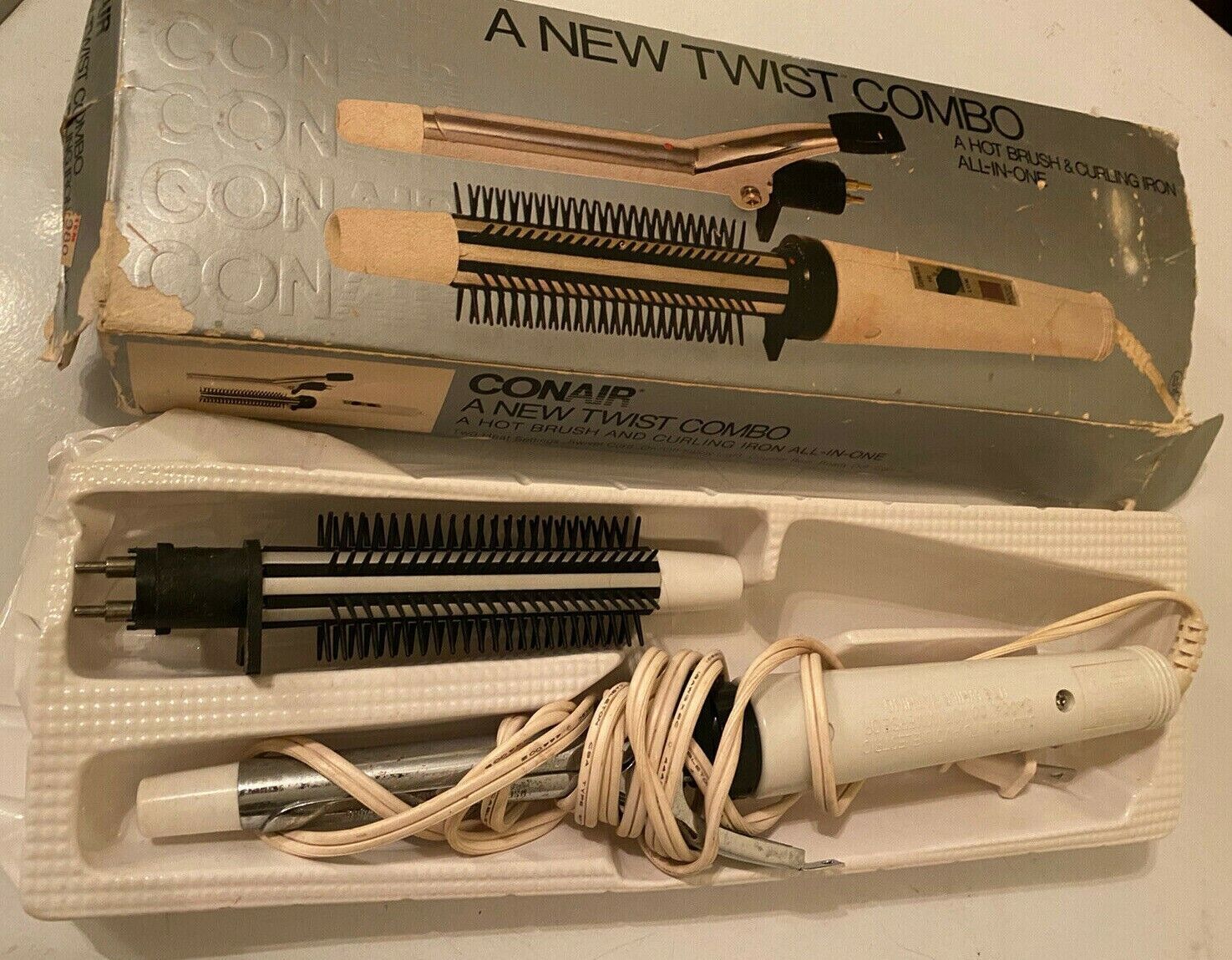 Vintage Conair A New Twist"Hot Air Brush Curling And Styling Brush Iron 1980 - $9.89