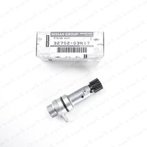 New Genuine Nissan 720 Pickup D21 Van Gear Speedometer Pinion 32702-03N17 - $775.31 MXN