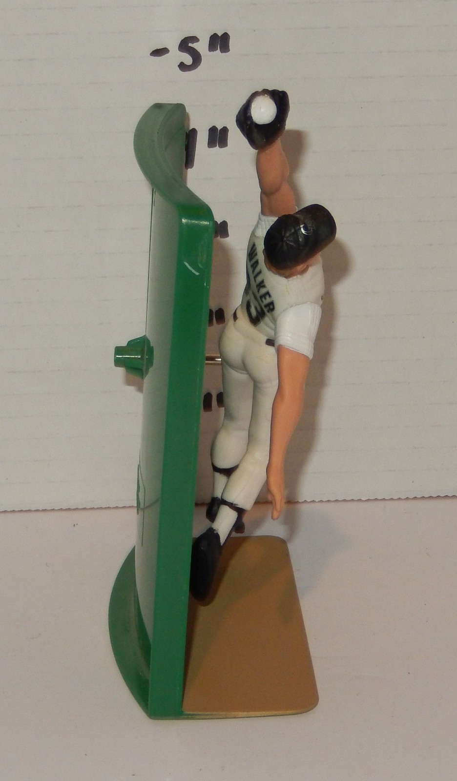 1997 Kenner Starting Lineup Larry Walker MLB Figure Baseball Colorado Rockies Item image 2