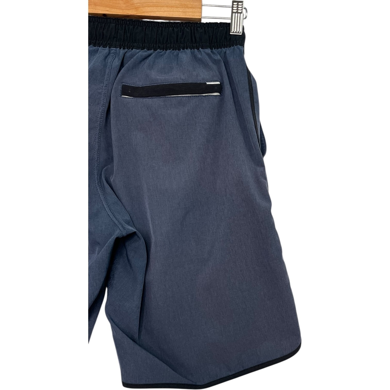 Vuori Banks Shorts Mens Small Gray Pull On Contrast Performance Outdoor Running Item image 10