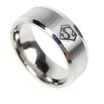 8mm Brushed Stainless Steel Superman Fashion Ring (Silver, 14) - £8.54 GBP