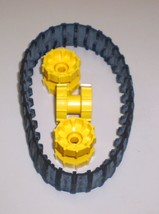 Used LEGO Technic 5 Inches Tread + 3 Yellow Sprocket Wheels 32007 - 680c01 - £7.95 GBP