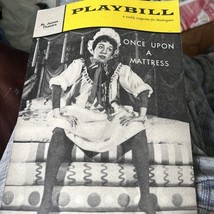 Carol Burnett Playbill C&#39;È Una Volta Un Materasso Teatro St. James Broad... - €20,69 EUR