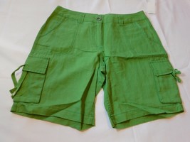 Bay Studio Petite Women&#39;s Ladies Casual Shorts Green Size Variations NWT NEW - £20.56 GBP