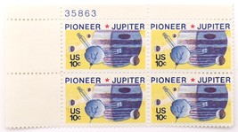 United States Stamps Block of 4  US #1556 1975 Pioneer 10 and Jupiter - £2.35 GBP