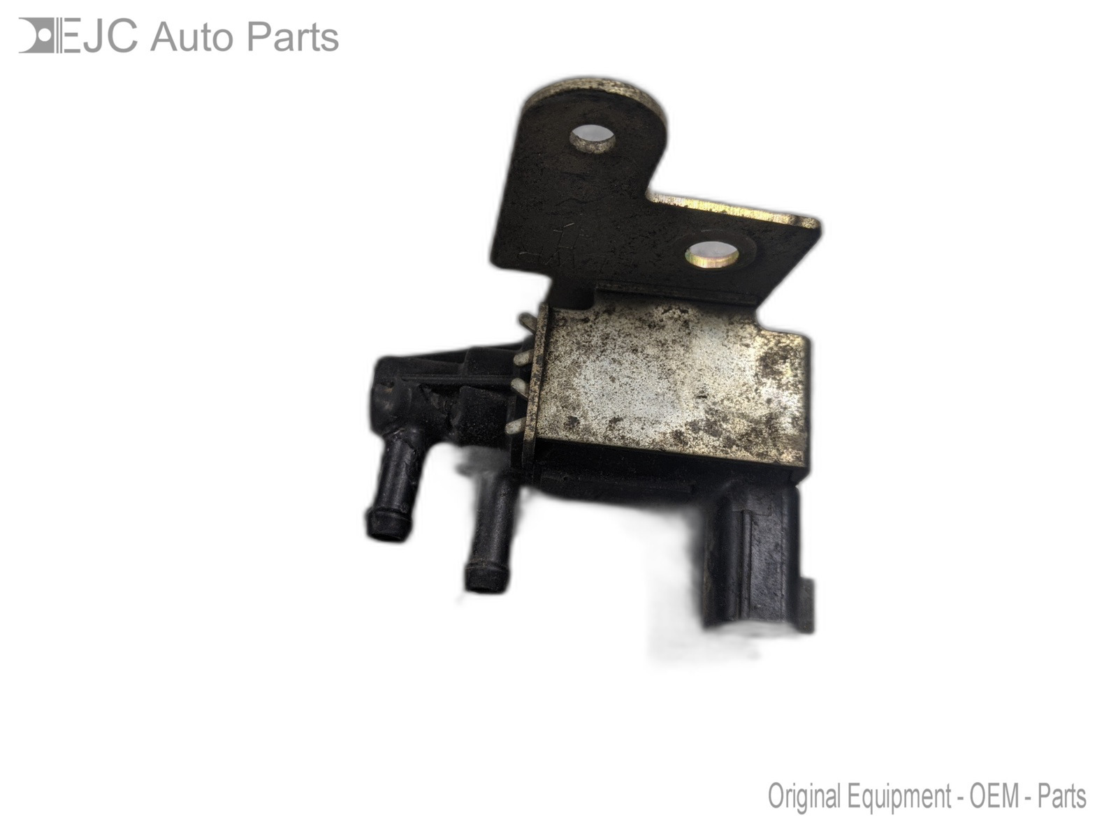 Vacuum Switch From 2004 Nissan Murano  3.5  RWD - $19.75