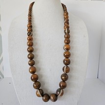 Baskin Brothers Brown Lucite 35&quot; Long Beaded Necklace - £18.94 GBP