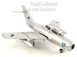 Mig-15 Mig-15UTI Czechoslovakia Air Force 1/72 Scale Assembled Model - £33.31 GBP