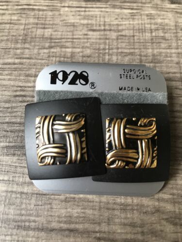Vintage 1928 Square Tile Curved Earrings Matte Black Gold Tone Weave 1980 New - $17.10
