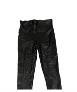 Spanx Slimming Women’s Faux Leather Leggings Size Small Figure Flattering  - $339.09 MXN