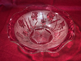 2 Crystal Iris &amp; Herringbone 9.5 Inch Ruffled Salad Bowls Depression Glass Mint - £11.79 GBP