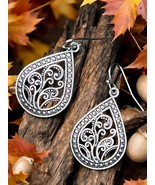 Vintage Boho Silver Dangle Earrings | Teardrop Filigree Design | 1.5” Fa... - $236.76 MXN
