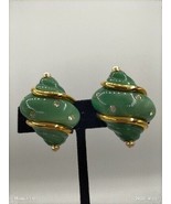 Vintage Signed Kenneth J. Lane Gold &amp; Jade Color Seashell Clip Earrings ... - £68.11 GBP