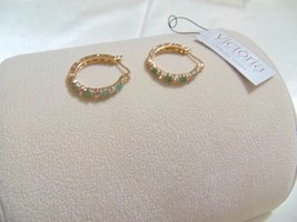 Victoria Townsend 7/8&quot; 18k Gold/SS Plate Emerald and White Topaz Hoop R5... - £92.08 GBP