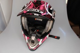 Bilt Clutch Yth  DOT FMVSS 218 certified Helmet  Jr. Medium Pink and Black - £58.38 GBP