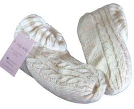 4 Oak Lane Apparel Ivory Plush Cable Knit Slipper Socks, Size Small-Medium - $14.29