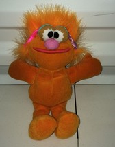 Vintage Tyco 1997 Sesame Street Muppets ZOE 8&quot; plush toy jim henson - £11.52 GBP