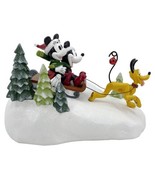 Disney St. Nicholas Square Mickey &amp; Minnie Sleigh Ride Christmas Table D... - $940.64 MXN