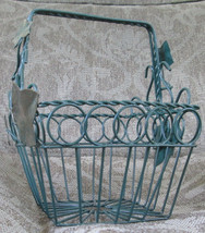 WIRE BASKET WITH HANDLE   LEAVES ON EACH END &amp; HANDLE   - $7.57
