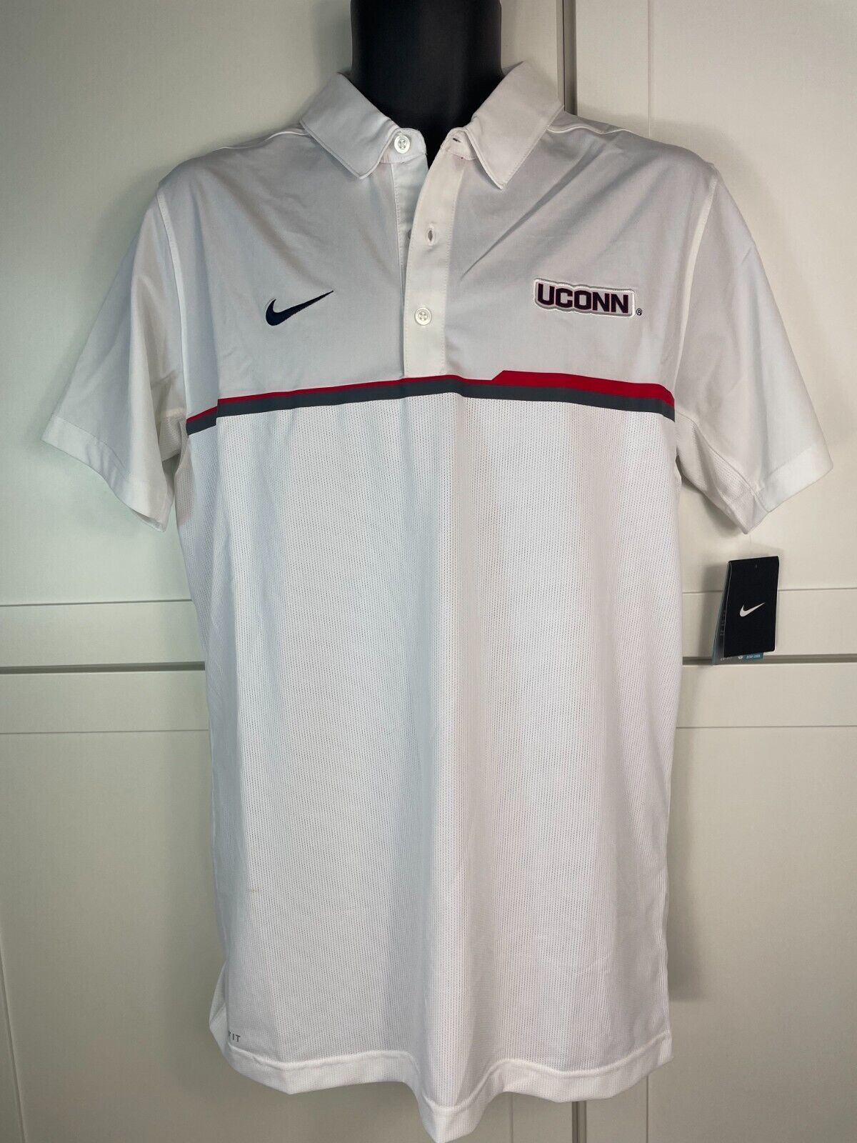Primary image for U CONN HUSKIES COACHES POLO SHIRT- NIKE-MED & LARGE-WHITE-NWT-$75 RETAIL