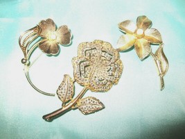 Vintage Lot of 3 gold color flower pins - £12.67 GBP