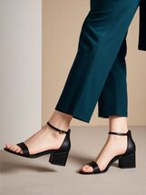 Women Sandals Amazon Essentials Women Heeled Sandals Size 9 Black - $17.81