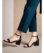 Women Sandals Amazon Essentials Women Heeled Sandals Size 9 Black - $17.81