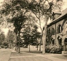 Vtg Postcard 1910s Orono Maine ME University of maine Alumni Hall Unused UNP - £7.92 GBP