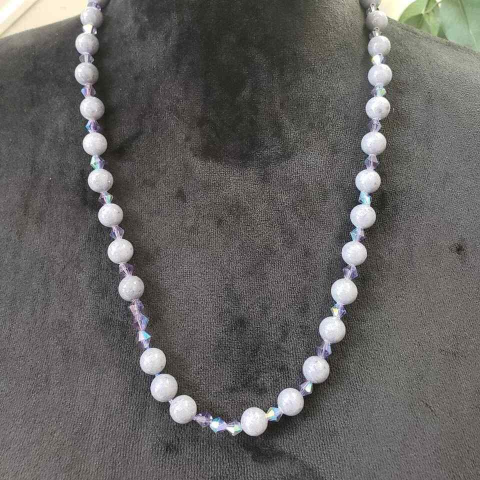 Primary image for Vintage Womens Milk White Glass Beads Crystal Beaded Necklace