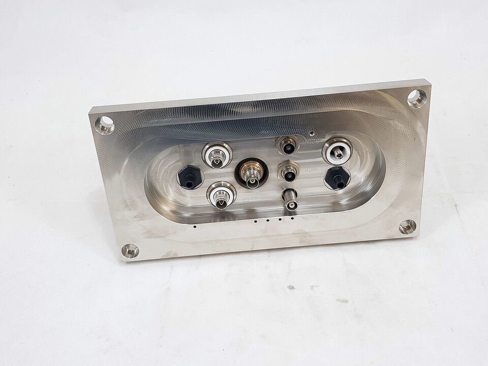 Agilent G2581-60162 Feedthru Plate Assembly - High Voltage - $891.00