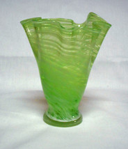 Vintage Art Glass Handkerchief Vase Green and White Swirled Marbled 6 Inch  - £19.77 GBP
