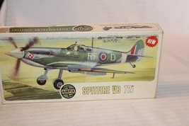 1/72 Scale Airfix, Spitfire VB Fighter Model Kit #02046-2 BN Open Box - $27.00