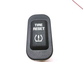 99-00-01-02-03 FORD WINDSTAR TIRE PRESSURE  RESET SWITCH..OEM - £7.92 GBP