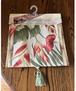 Hawaiian Table Runner: Hawaiian Flower Red, Beige, Green tropical 13”x  ... - $450.29 MXN