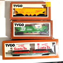 HO TYCO Santa Fe Piggyback Flatcar + UP &amp; BN 40&#39; Hopper Cars Lot - $610.76 MXN