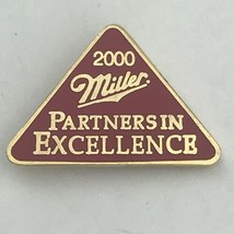 Miller Beer Partners In Excellence Pin 2000 Triangle Metal Gold Tone Enamel - £7.89 GBP