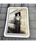 Antique Photograph 1940 San Antonio Texas Working Man In Overalls And Hat - $8.81 CAD