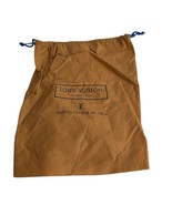 Authentic Louis Vuitton  “13”x10” Beige Dust Bag W/Blue Drawstring - $534.78 MXN