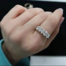 14K Gold Wedding Ring, Oval Moissanite Wedding Band Valentine Day Gift Band - £86.99 GBP