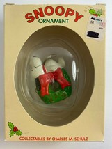 Vintage Union Wadding Co Peanuts Snoopy on Wreath Christmas Ornament - £13.75 GBP