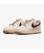 Nike Wmns Air Force 1 &#39;07 White/Pearl White-Khaki-Team Red IM7510-262 - $2,540.67 MXN